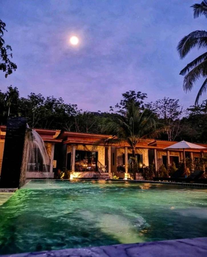 Grandfather Khaolak Resort Khao Lak Bagian luar foto